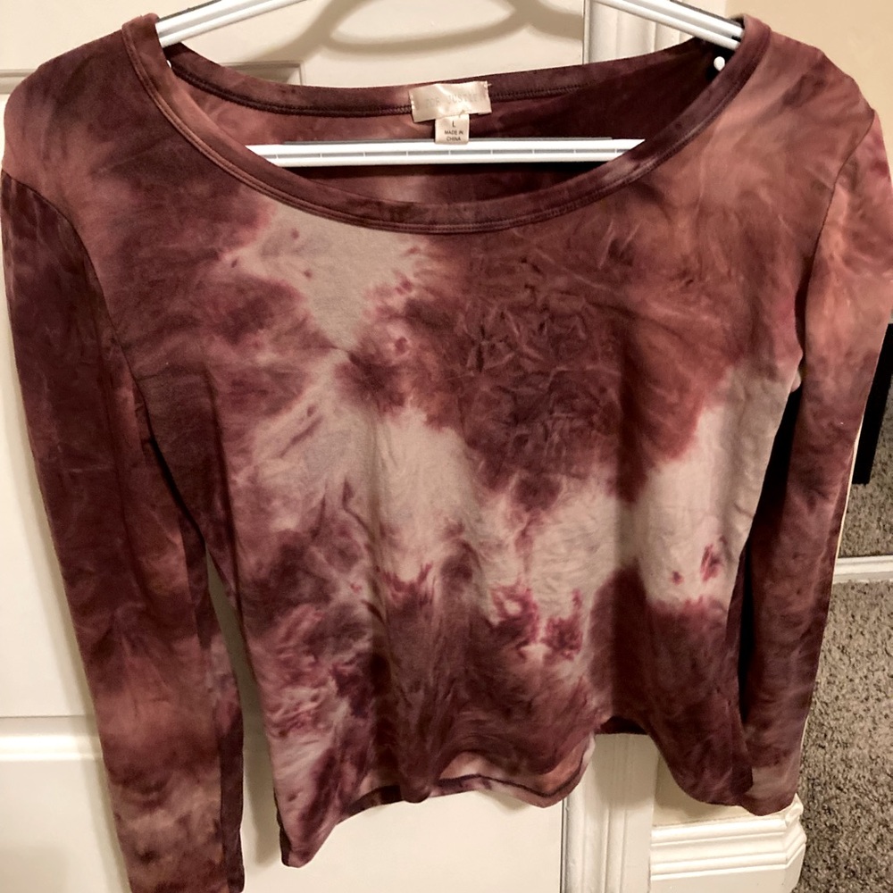 Burgundy Tye Dye Long Sleeve Crop Top